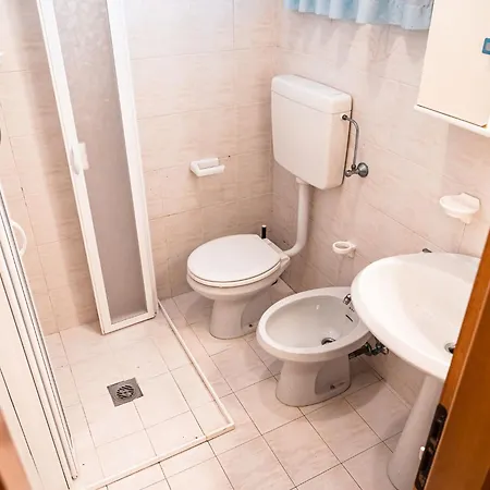 Apartman In Near Tennis Court