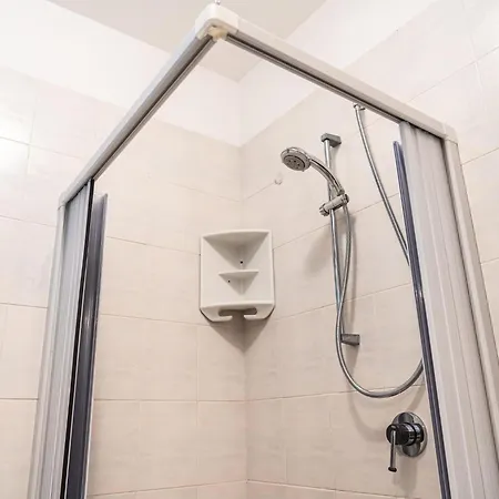 Apartman In Near Tennis Court *
